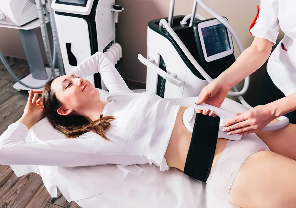 Non Surgical Body Sculpting and Contouring at The Bronzing Rooms in Alfreton 02